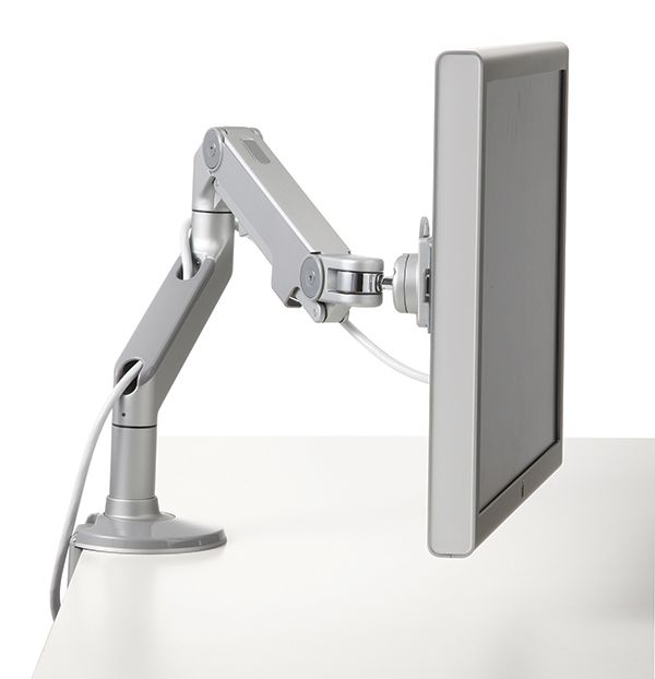 Humanscale M8 Pro / M8.1 specified for monitor arms in a Constructive-IT office refurbishment