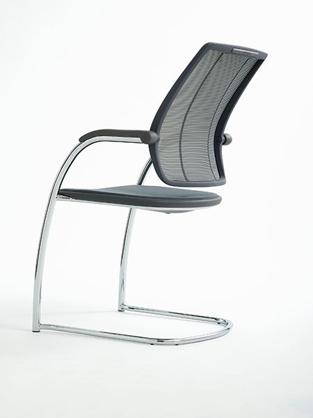 Humanscale Diffrient Occasional specified for office seating in a Constructive-IT office refurbishment
